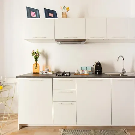 Al Centro Di - Vaticano *